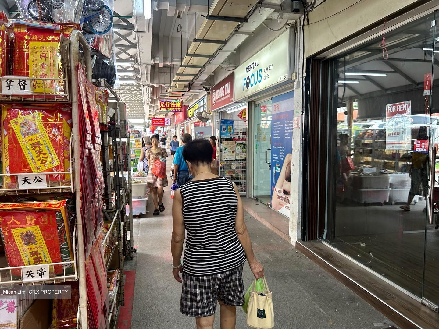 Ang Mo Kio Avenue 1 (D20), Shop House #562842111